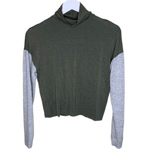 ANTISTAR Colourblock Mockneck/Turtleneck Top With Long Sleeves Olive Green Small